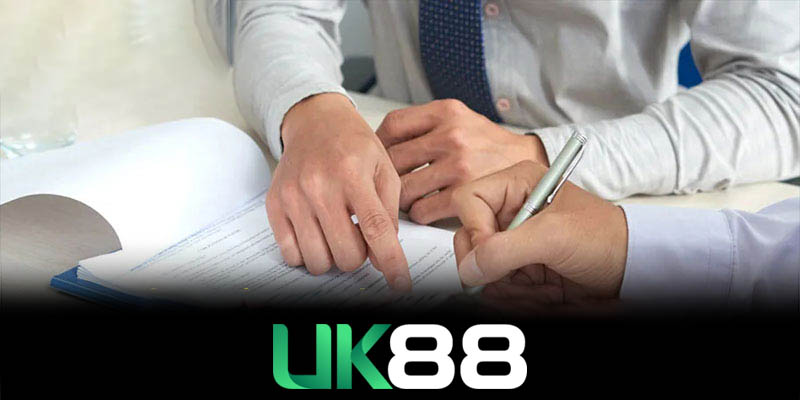 Hỗ trợ Uk88 | Khám phá các dịch vụ hỗ trợ toàn diện tại Uk88