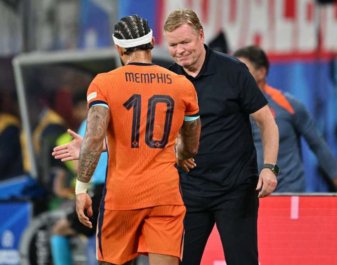 Memphis Depay: Sau khi giúp Hà Lan lọt vào bán kết EURO 2024, Depay đã có kỳ nghỉ sau khi rời Atlético Madrid vào cuối mùa giải trước. Tiền đạo này đã có 98 lần khoác áo đội tuyển quốc gia nhưng thi đấu thất thường ở cấp câu lạc bộ. Ở tuổi 30 cùng gần 17 triệu người theo dõi trên Instagram, Depay cũng vẫn đang thất nghiệp